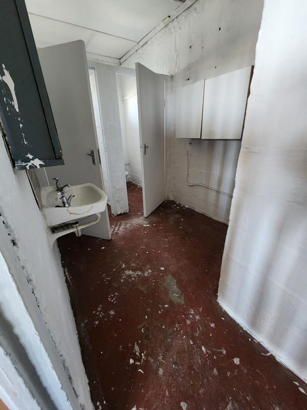 To Let commercial Property for Rent in Korsten Eastern Cape